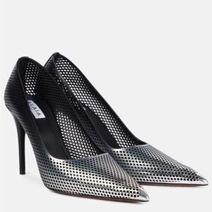 ALAÏA 90mm black and aluminum ombré mesh pointed-toe pumps